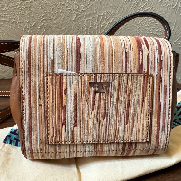 NWT Tory Burch Printed Suede Crossbody - Picture 3 of 6